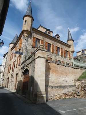 Saint Rome de Tarn 12490 chateau 1